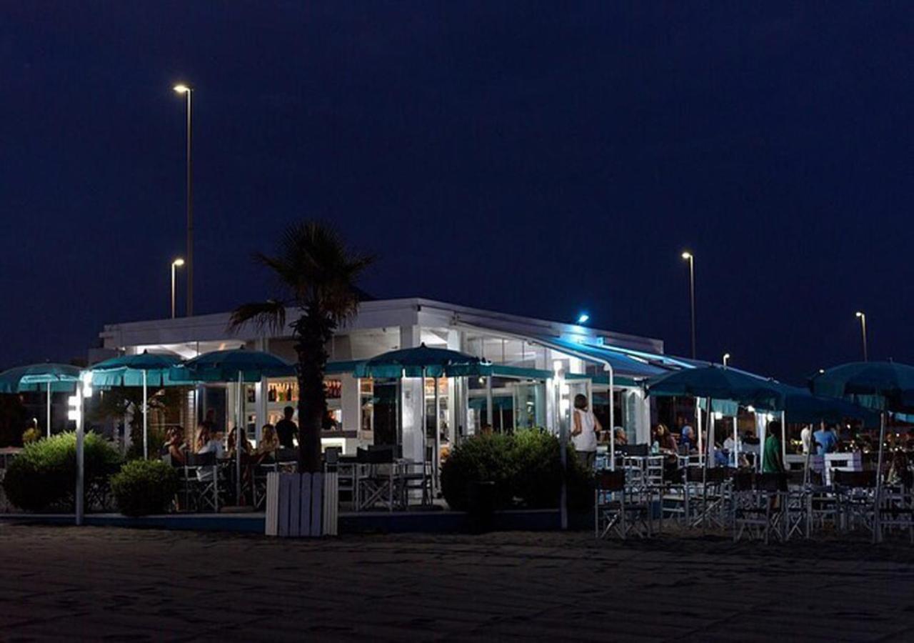La Casa Del Mare Lägenhet Lido di Ostia Exteriör bild