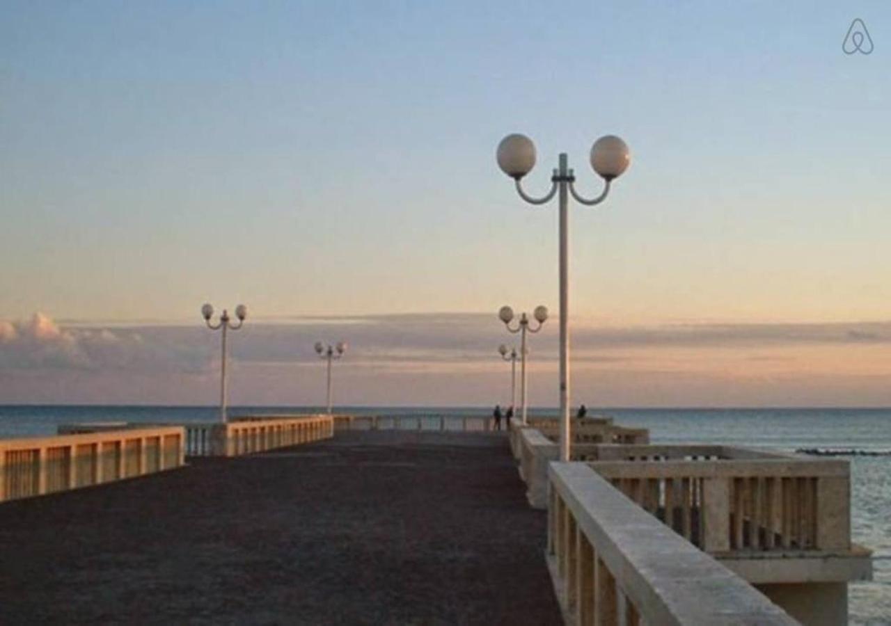 La Casa Del Mare Lägenhet Lido di Ostia Exteriör bild