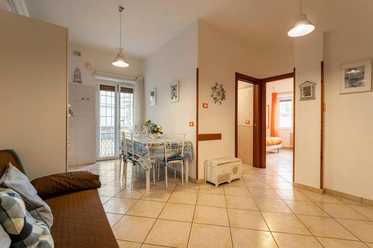 La Casa Del Mare Lägenhet Lido di Ostia Exteriör bild